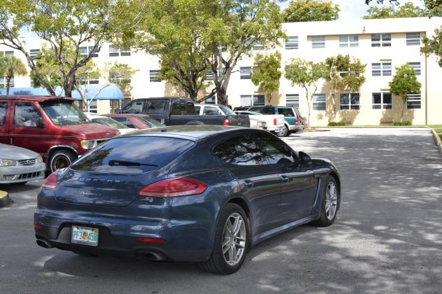 2015 PORSCHE PANAMERA 2 WP0AA2A78FL001204