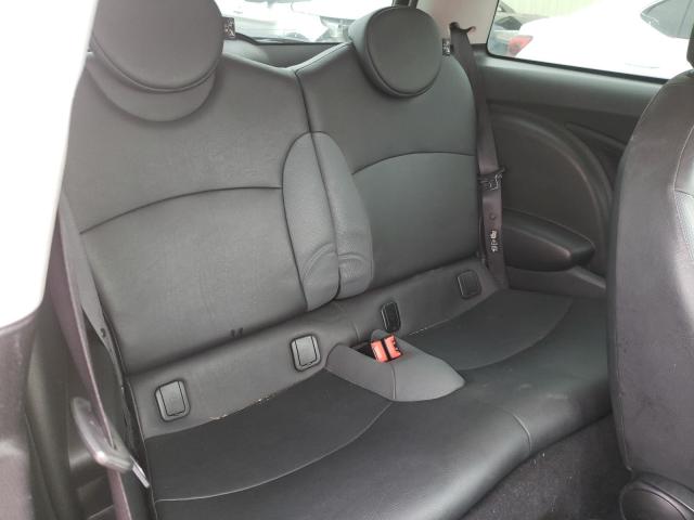 2010 MINI COOPER WMWMF3C51ATZ26607
