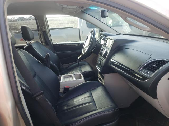2015 CHRYSLER TOWN & COU 2C4RC1BG7FR743932