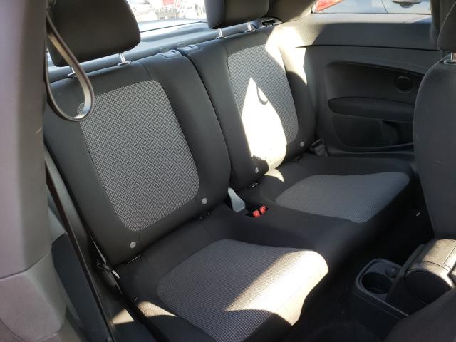 2017 VOLKSWAGEN BEETLE 1.8 3VWF17AT0HM613850