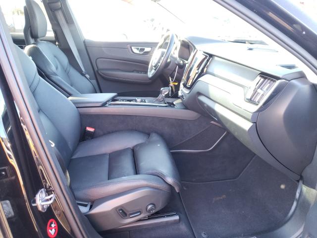 2018 VOLVO XC60 T6 IN YV4A22RL7J1076475