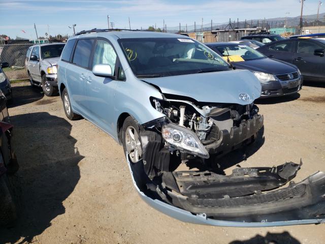 2017 TOYOTA SIENNA LE - 5TDKZ3DCXHS895204