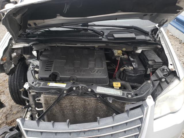 2010 CHRYSLER TOWN & CNT 2A4RR5DX1AR129397