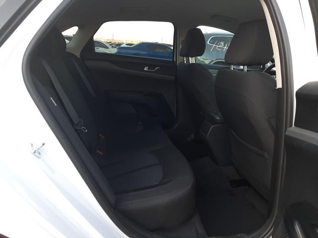 2021 KIA K5 LX 5XXG24J2XMG016940