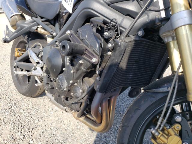 2009 TRIUMPH MOTORCYCLE STREET TRI SMTD01NE49J397023