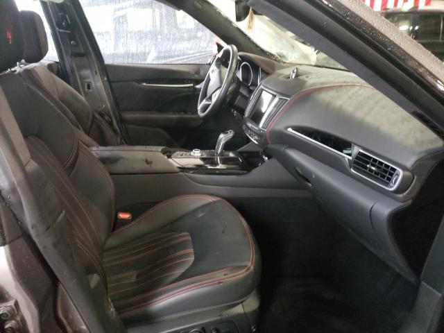 2019 MASERATI LEVANTE ZN661XUA0KX329650