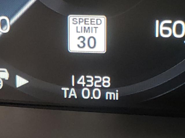 2019 VOLVO S90 T5 MOM LVY102MKXKP089638