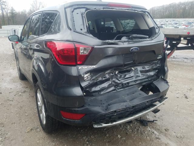 2019 FORD ESCAPE SE 1FMCU9GD4KUC17430