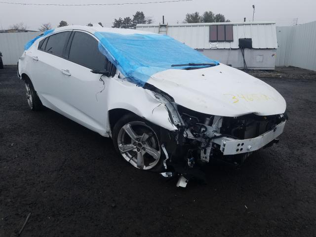 VIN 1G1RC6S55JU104982 2018 Chevrolet Volt, LT no.1