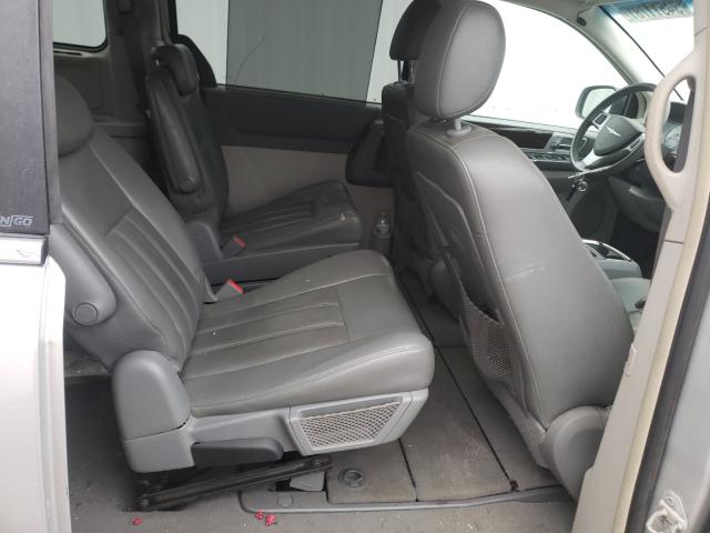 2010 CHRYSLER TOWN & CNT 2A4RR5DX1AR129397