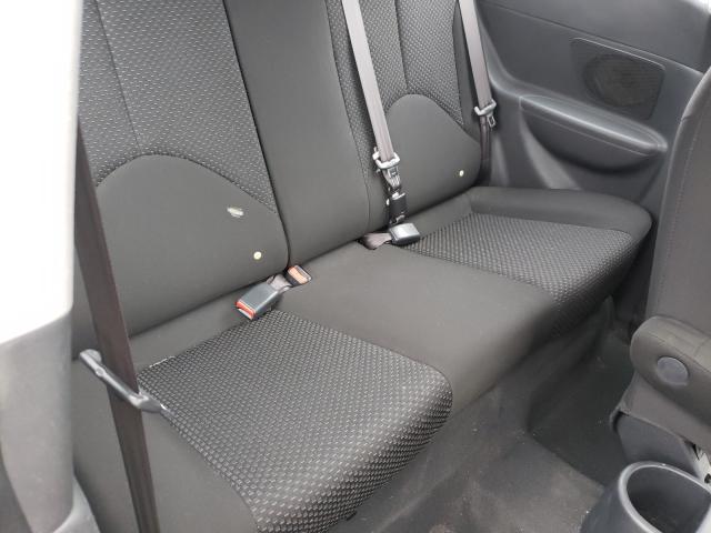 2010 HYUNDAI ACCENT BLU KMHCM3AC2AU165159