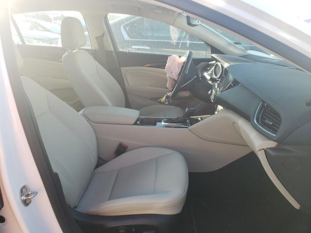 2018 BUICK REGAL ESSE W04GP6SX8J1138043
