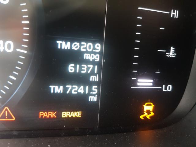 2018 VOLVO XC90 T5 YV4102PKXJ1357850