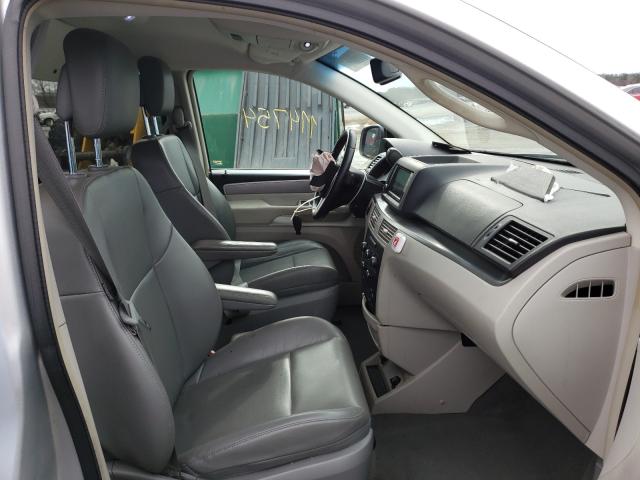 2011 VOLKSWAGEN ROUTAN SE 2V4RW3DG8BR804799