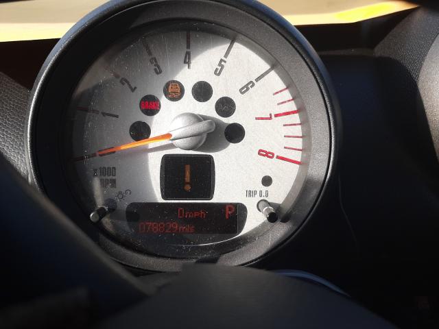 2011 MINI COOPER COU WMWZB3C56BWM01334