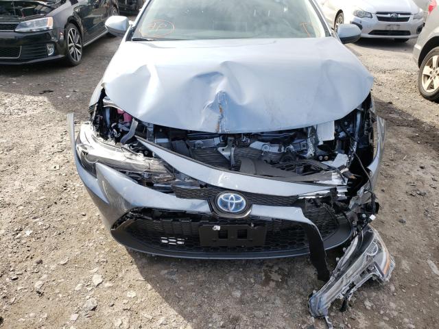 2021 TOYOTA COROLLA LE - JTDEAMDE0MJ013928