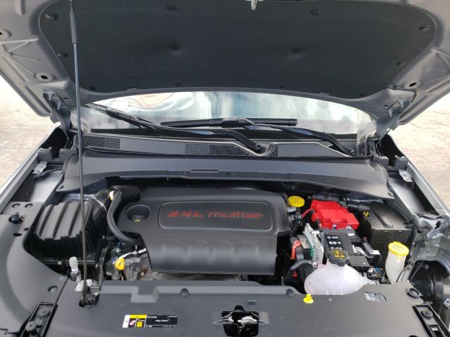2021 JEEP COMPASS LI 3C4NJCCB8MT555787