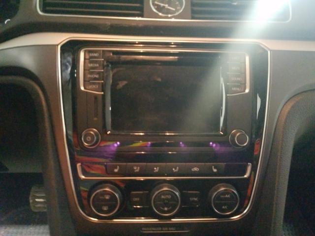 2017 VOLKSWAGEN PASSAT R-L 1VWDT7A35HC064830