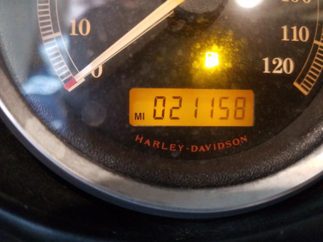 2011 HARLEY-DAVIDSON FLHTCUTG 1HD1MAM12BB851532