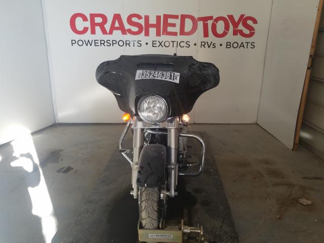 2019 HARLEY-DAVIDSON FLHX 1HD1KBC17KB623779