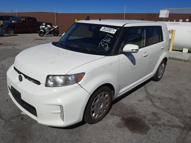 Scion XB 2