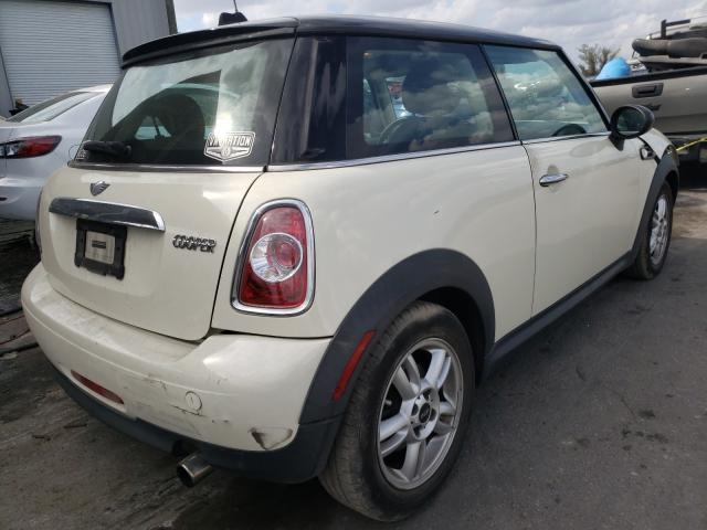 2011 MINI COOPER WMWSU3C54BT094971