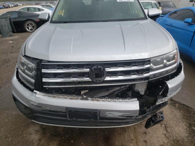 2018 VOLKSWAGEN ATLAS SE 1V2KR2CA3JC537569