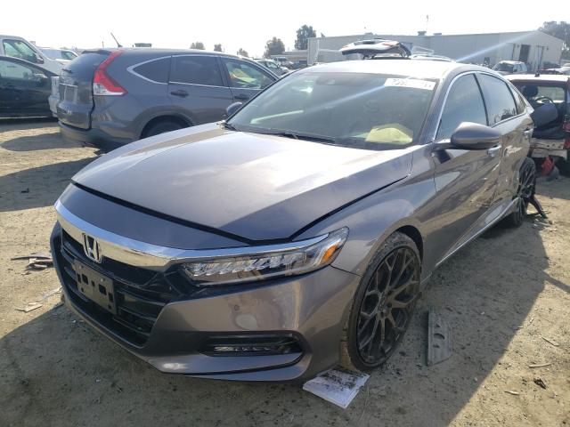 2018 HONDA ACCORD TOU 1HGCV2F95JA043715