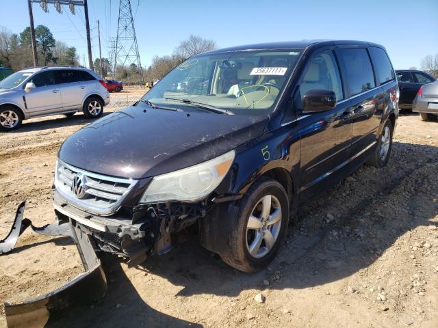 2010 VOLKSWAGEN ROUTAN SE 2V4RW3D16AR295712