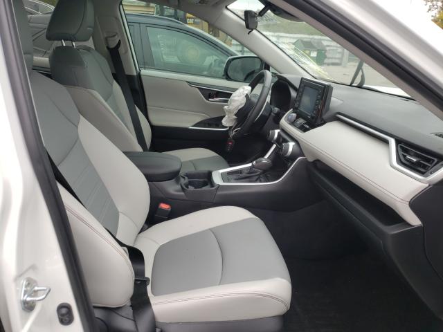 2020 TOYOTA RAV4 XLE P 2T3C1RFV2LC041412