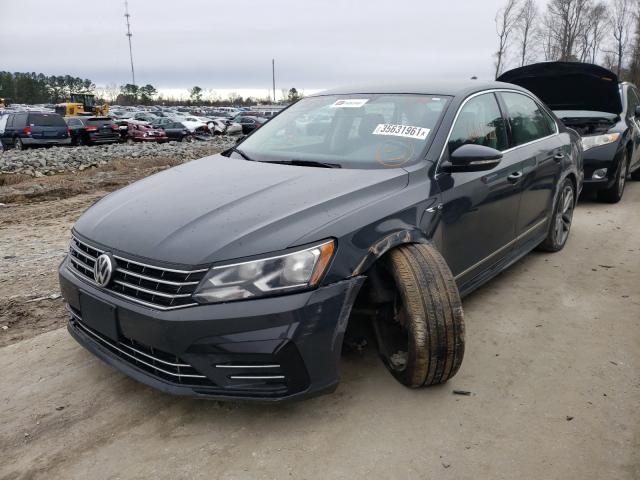 2017 VOLKSWAGEN PASSAT R-L 1VWDT7A32HC018310