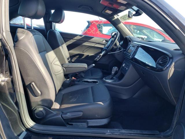 2018 VOLKSWAGEN BEETLE S 3VWFD7AT3JM710800