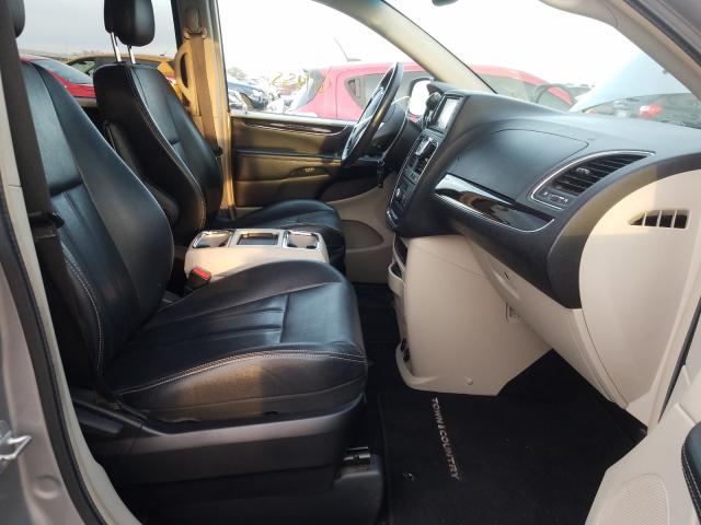 2013 CHRYSLER TOWN & COU - 2C4RC1BG3DR583321