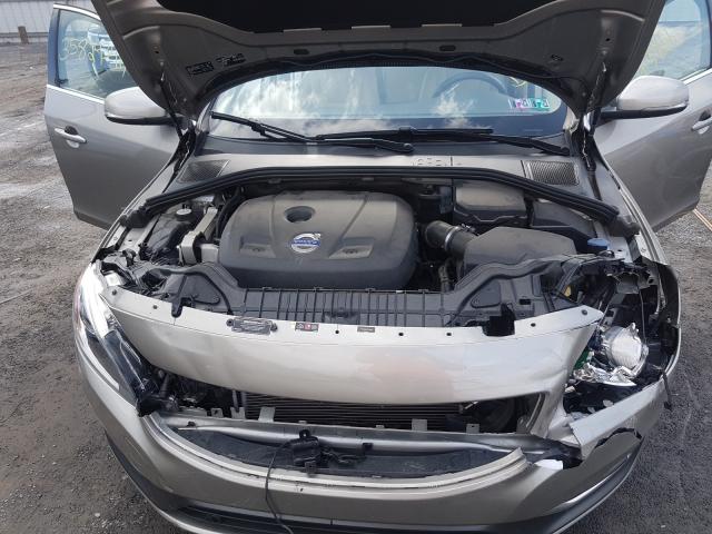 2015 VOLVO V60 PREMIE YV126MEB4F1209327