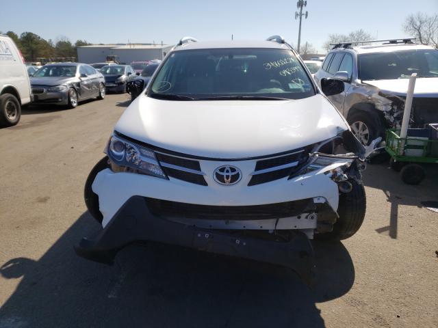 2015 TOYOTA RAV4 LE JTMBFREV2FJ043399