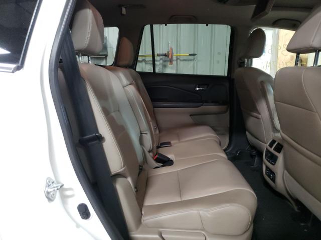 2017 HONDA PILOT TOUR 5FNYF6H95HB068895