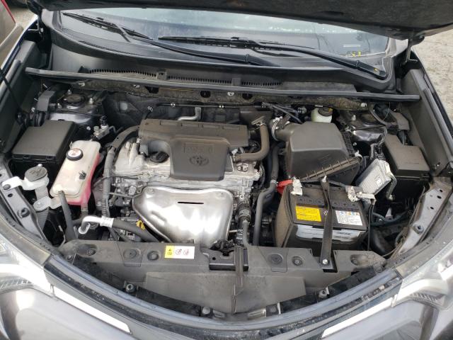 2017 TOYOTA RAV4 LE - JTMZFREV7HJ124402