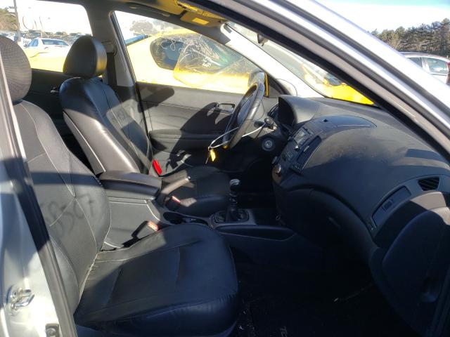 2011 HYUNDAI ELANTRA TO KMHDC8AE9BU088197