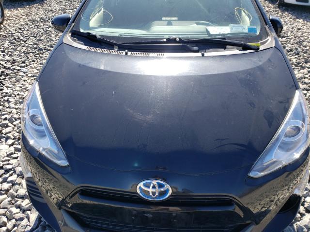 2016 TOYOTA PRIUS C JTDKDTB38G1121384