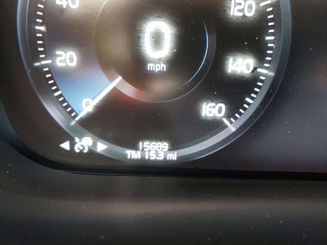2021 VOLVO XC60 T5 MO YV4102RKXM1738552