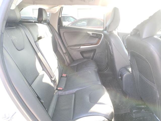 2017 VOLVO XC60 T5 IN YV440MDU6H2125443
