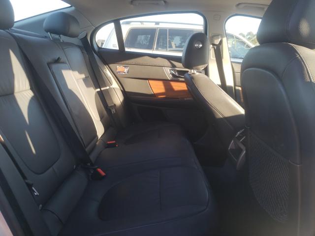 2010 JAGUAR XF LUXURY SAJWA0FA0AHR62181