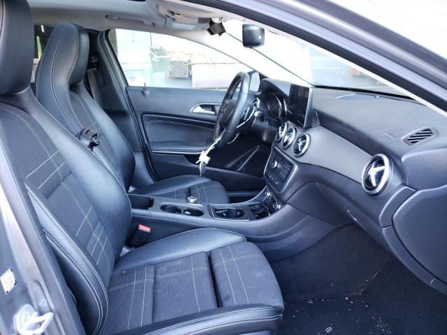 2017 MERCEDES-BENZ GLA 250 - WDCTG4EB3HJ284122
