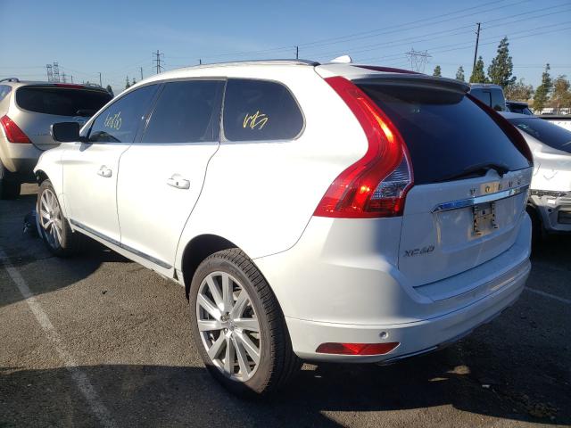 2017 VOLVO XC60 T5 IN YV440MDU6H2125443