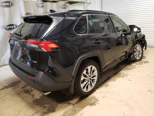 2020 TOYOTA RAV4 XLE P JTMC1RFV1LD055880