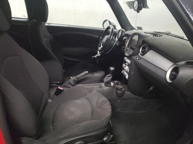 2010 MINI COOPER WMWMF3C53ATZ27029