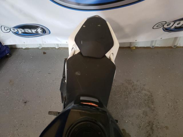 2020 KTM 390 DUKE MD2JPJ403LC270174