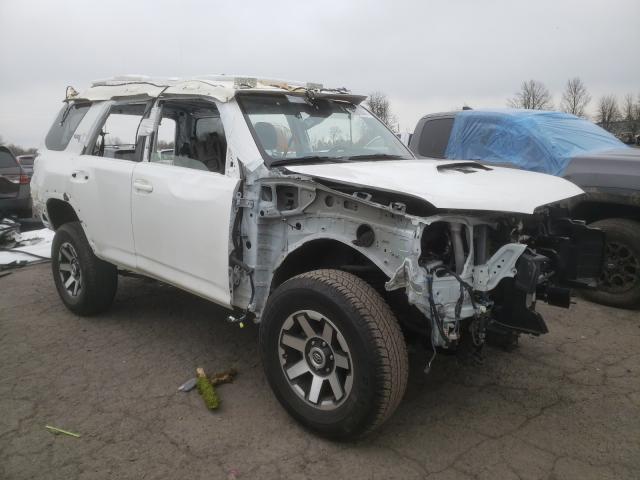 2020 TOYOTA 4RUNNER SR - JTEBU5JR7L5786115