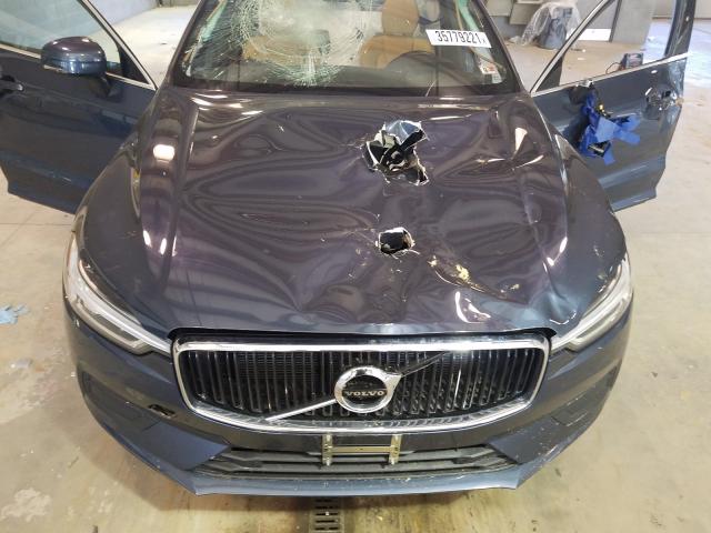 2020 VOLVO XC60 T5 MO YV4102DK4L1521908