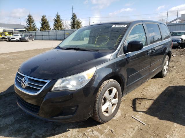 2010 VOLKSWAGEN ROUTAN SE 2V4RW3D17AR231372